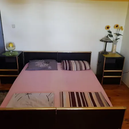 Casa Knefati Homestay
